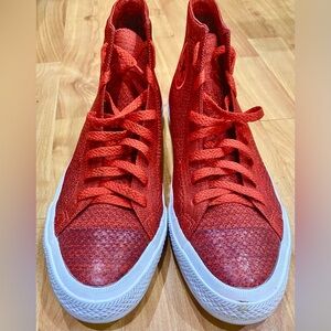 Converse All Star Chuck TaylorII FlyKnit Sneaker RED WHITE, Men 8.5 Women 10.5